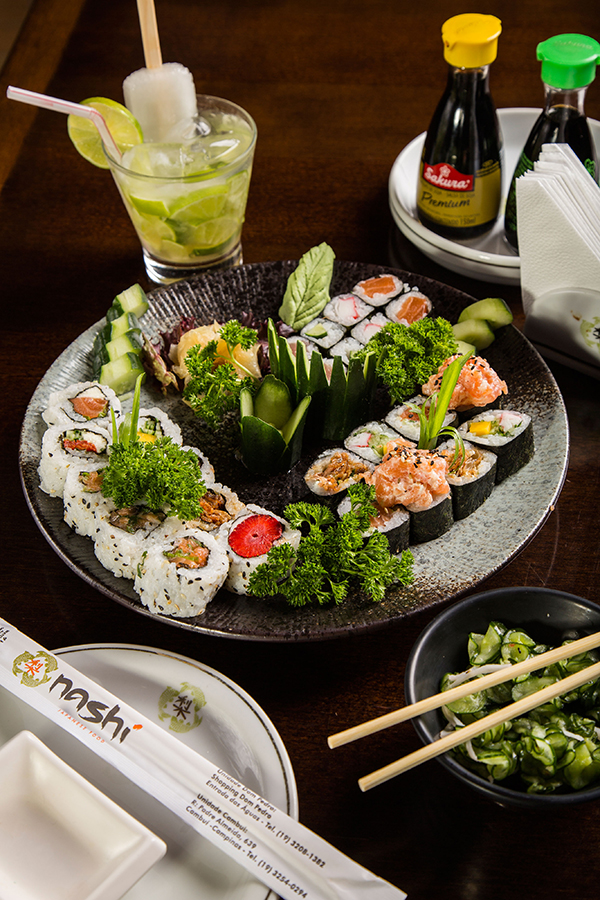 nashi-sushi-senhora-mesa
